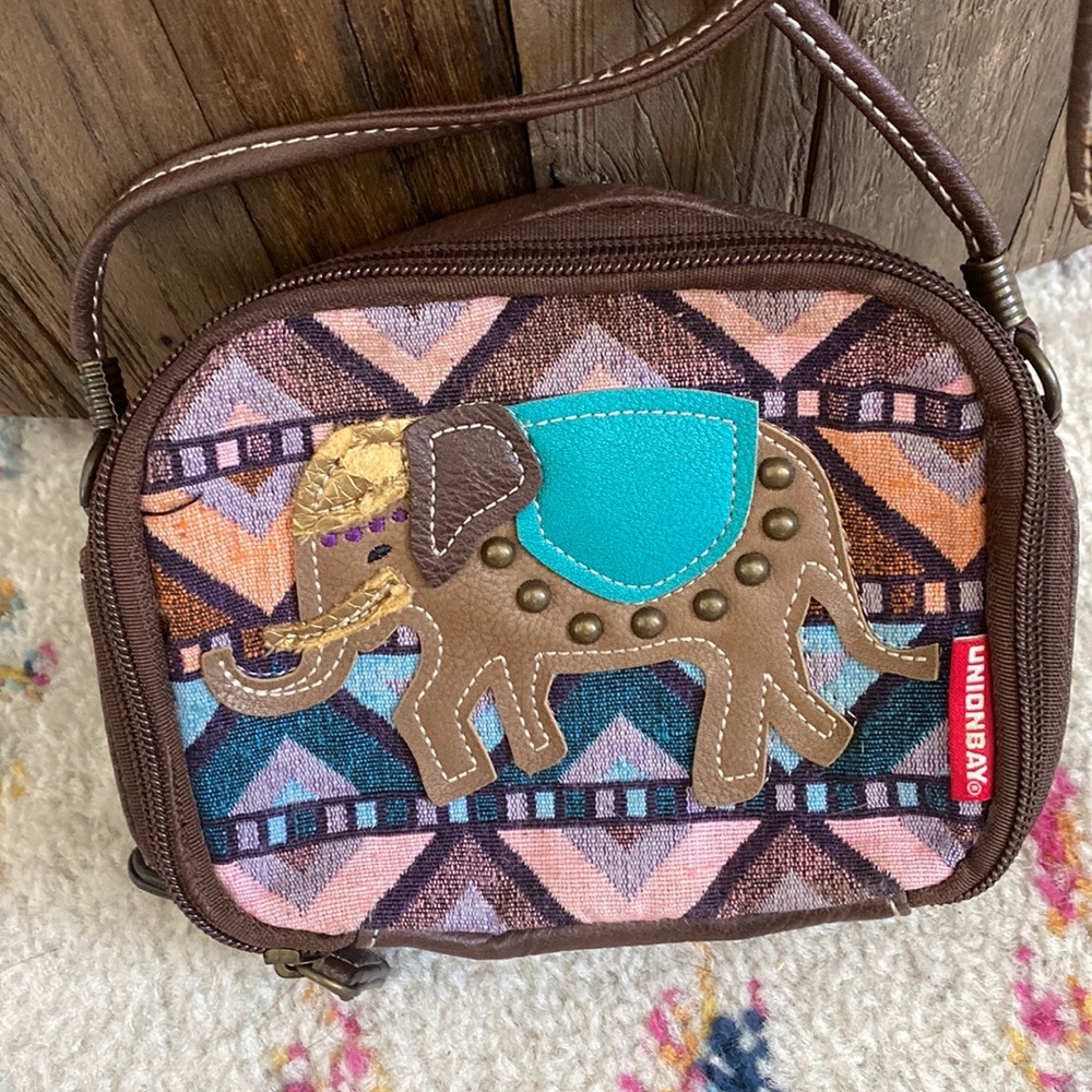 Vintage Unionbay Small Cross-body Bag